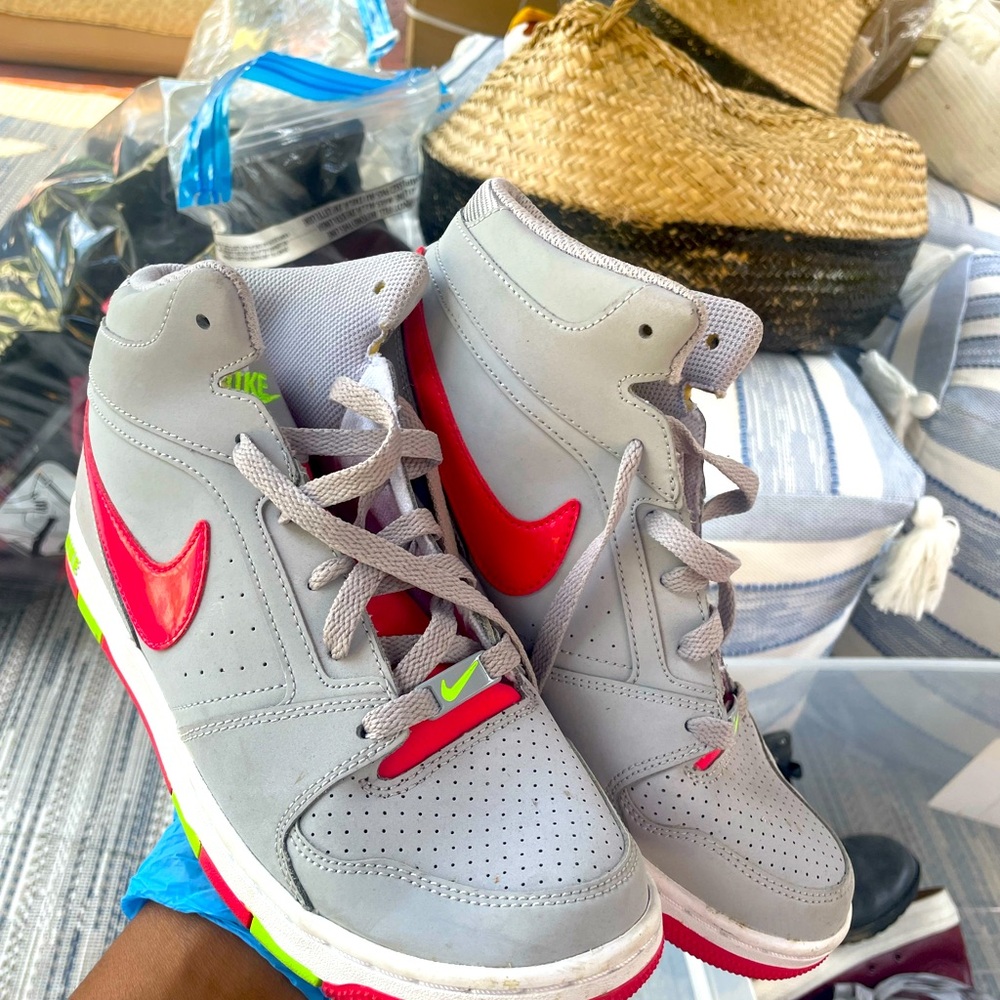|Nike High-Top|